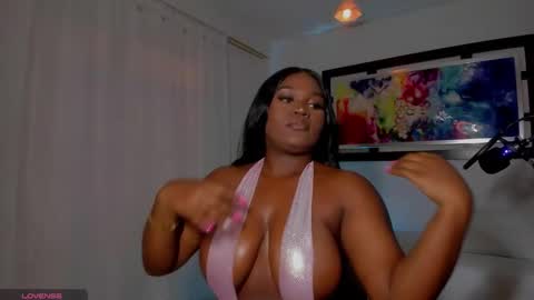 Snapshot of scarlett_rios19 chatting on 10-08-25, 10:40 Scarlett Rios19 online show from 10-08-25, 10:40