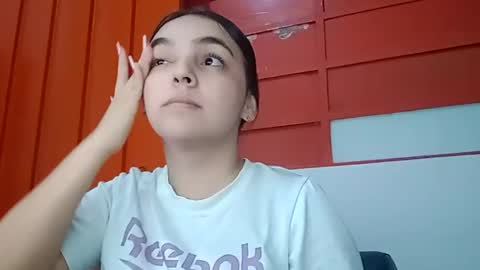 Isabella online show from 12-31-24, 03:01