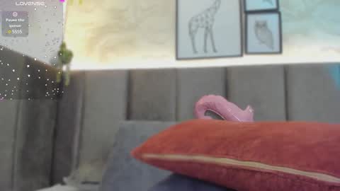 Scarlett online show from 02-19-25, 07:50