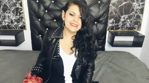 Scarlett online show from 01-29-25, 04:30