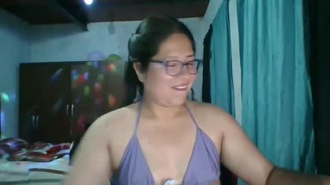 Snapshot of scarlett_widow chatting on 10-09-25, 03:15 scarlett_widow online show from 10-09-25, 03:15