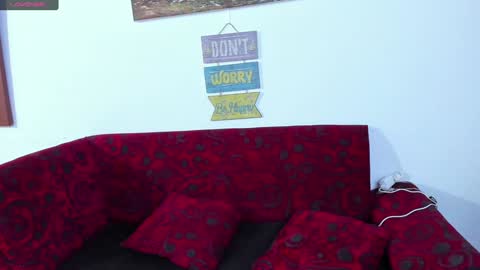 Snapshot of scarletta1215 chatting on 01-18-25, 09:24 Daniela Camacho online show from 01-18-25, 09:24