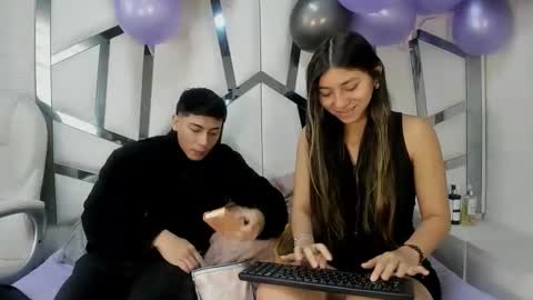 Scarlett and Lucas online show from 02-03-26, 01:16