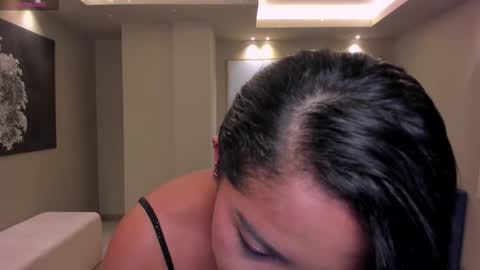 Scarlett online show from 11-25-25, 10:26