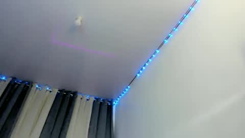 YOUR GIRLFRIEND online show from 04-26-26, 05:05