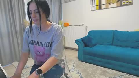 Scarlett online show from 04-28-26, 04:28