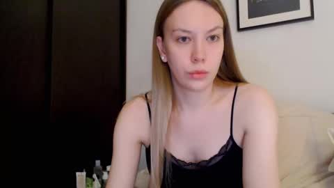 Scarlett online show from 11-27-25, 01:35