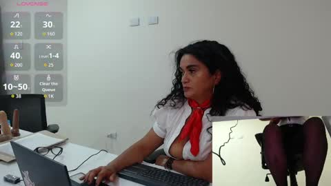 Snapshot of scarlettgreen_ chatting on 05-08-26, 11:48 Scartt online show from 05-08-26, 11:48