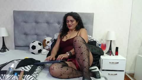Snapshot of scarlettgreen_ chatting on 05-09-26, 11:26 Scartt online show from 05-09-26, 11:26
