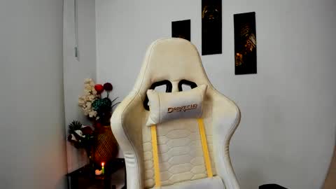 Scarlett online show from 02-27-25, 11:48