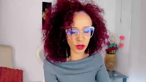 Scarlett online show from 09-22-25, 08:44