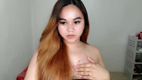 Snapshot of scarletvamp chatting on 04-30-26, 11:42 scarletvamp online show from 04-30-26, 11:42