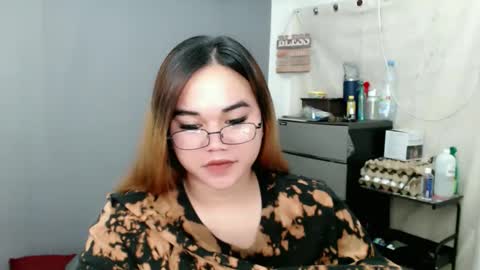 Snapshot of scarletvamp chatting on 05-24-26, 01:10 scarletvamp online show from 05-24-26, 01:10