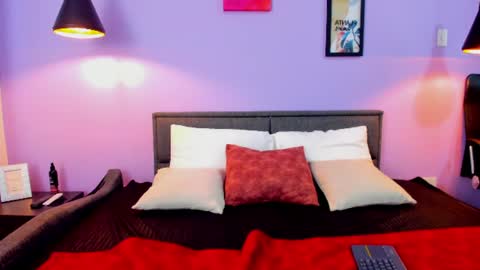 Snapshot of scarletyler_ chatting on 07-19-26, 12:09 Scarlet Tyler online show from 07-19-26, 12:09
