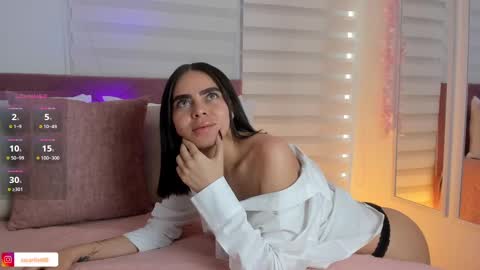 Snapshot of scarlletfoxx chatting on 03-12-25, 07:38 SCARLLET online show from 03-12-25, 07:38