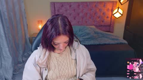 Scarllett online show from 11-16-25, 03:23