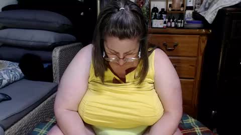 Scarlotta online show from 02-25-25, 04:46