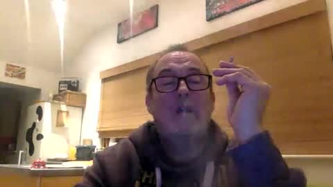 Snapshot of scbiggersballs chatting on 10-07-25, 07:33 scbiggersballs online show from 10-07-25, 07:33