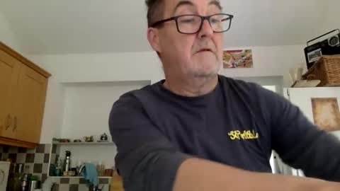 Snapshot of scbiggersballs chatting on 10-11-25, 11:53 scbiggersballs online show from 10-11-25, 11:53