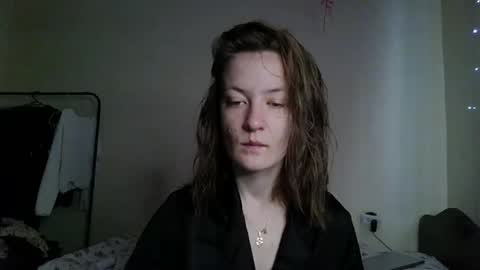 Snapshot of scented_elsa chatting on 02-25-26, 07:18 Elsa online show from 02-25-26, 07:18