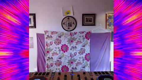 Snapshot of sch00lgirlass chatting on 12-20-25, 06:04 sch00lgirlass online show from 12-20-25, 06:04