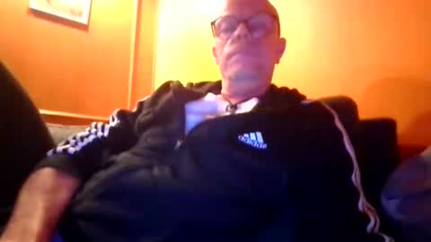 schmuhbaer1 online show from 10-14-25, 05:25