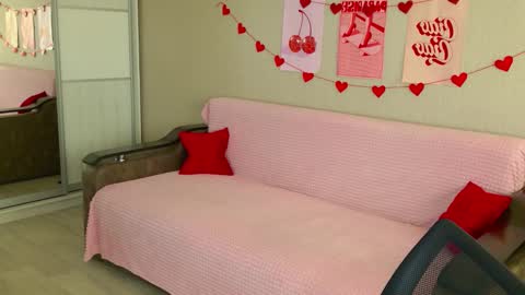 Snapshot of school_love chatting on 09-19-25, 11:11 Rina online show from 09-19-25, 11:11