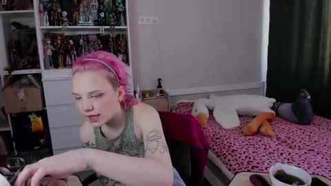 Rina online show from 03-07-26, 07:16