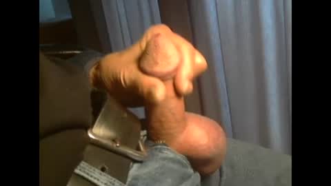 Snapshot of schwaermer1 chatting on 10-24-25, 10:33 schwaermer1 online show from 10-24-25, 10:33