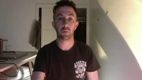 Snapshot of schwanzundbooty chatting on 11-20-25, 11:10 Hans Hammer online show from 11-20-25, 11:10