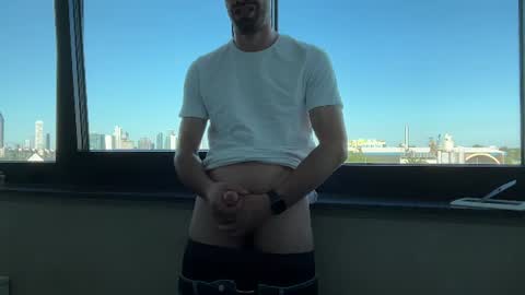 Snapshot of schweizersixpack chatting on 06-18-26, 04:22 Mario online show from 06-18-26, 04:22