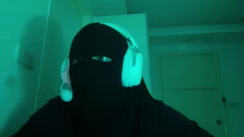 Snapshot of scolorweb chatting on 11-02-25, 01:24 scolorweb online show from 11-02-25, 01:24