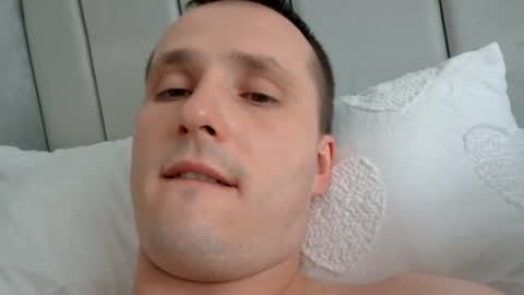 Snapshot of scoot474 chatting on 07-08-26, 12:31 scoot474 online show from 07-08-26, 12:31