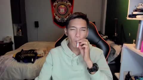 Snapshot of scorphoenix chatting on 10-17-25, 09:17 Not Angelo online show from 10-17-25, 09:17