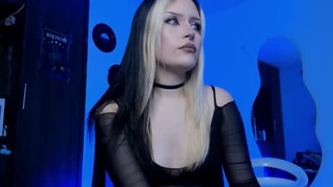 Goddess online show from 03-19-26, 08:02