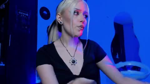 Goddess online show from 04-09-26, 02:11