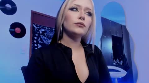 Goddess online show from 11-27-25, 04:20