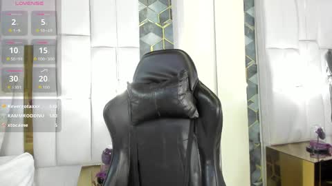 Snapshot of scorpion_life89 chatting on 05-16-26, 10:36 Scorpion online show from 05-16-26, 10:36