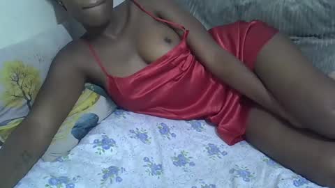 Its Lilly online show from 12-14-24, 04:45