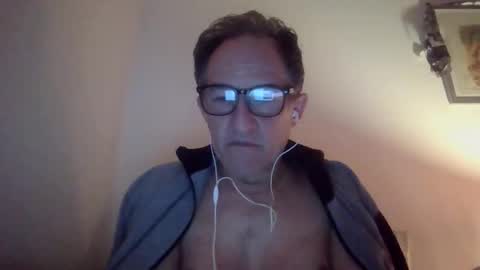 scotchwhieskie online show from 04-27-26, 11:03