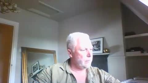 Snapshot of scoti55 chatting on 04-16-26, 01:45 scoti55 online show from 04-16-26, 01:45