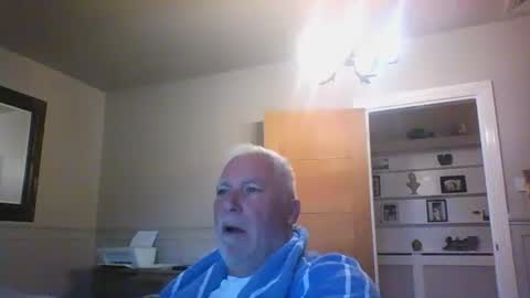 Snapshot of scoti55 chatting on 05-02-26, 05:51 scoti55 online show from 05-02-26, 05:51