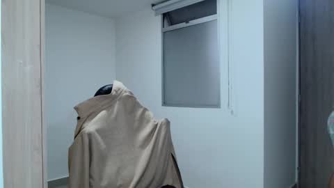 Snapshot of scott_brasher1 chatting on 01-03-25, 10:29 Twitter Scott brasher1 Instagram Camiloestuardo2 online show from 01-03-25, 10:29