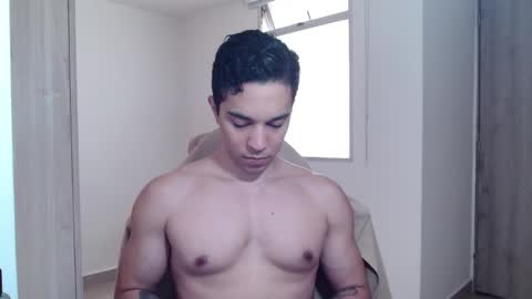 Snapshot of scott_brasher1 chatting on 01-08-25, 07:56 Twitter Scott brasher1 Instagram Camiloestuardo2 online show from 01-08-25, 07:56