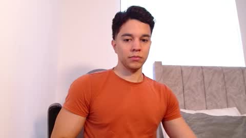 Snapshot of scott_brasher1 chatting on 11-24-25, 09:47 Twitter Scott brasher1 Instagram Camiloestuardo2 online show from 11-24-25, 09:47