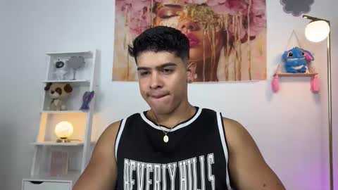 Andrew Flintt online show from 11-22-25, 02:21