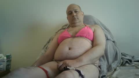 Snapshot of scottforfuhn chatting on 11-12-25, 05:13 scottforfuhn online show from 11-12-25, 05:13