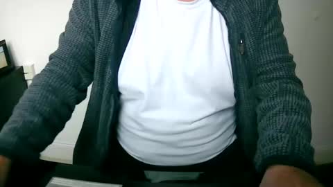 Scott online show from 02-15-25, 09:05