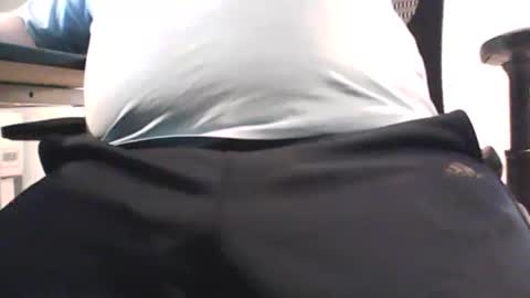 Snapshot of scottie813 chatting on 01-09-25, 08:44 scottie813 online show from 01-09-25, 08:44