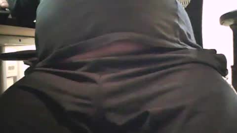 Snapshot of scottie813 chatting on 01-28-25, 08:36 scottie813 online show from 01-28-25, 08:36